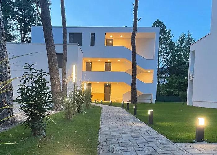 Fenyvesliget アパート バラトンフェニヴェシュ